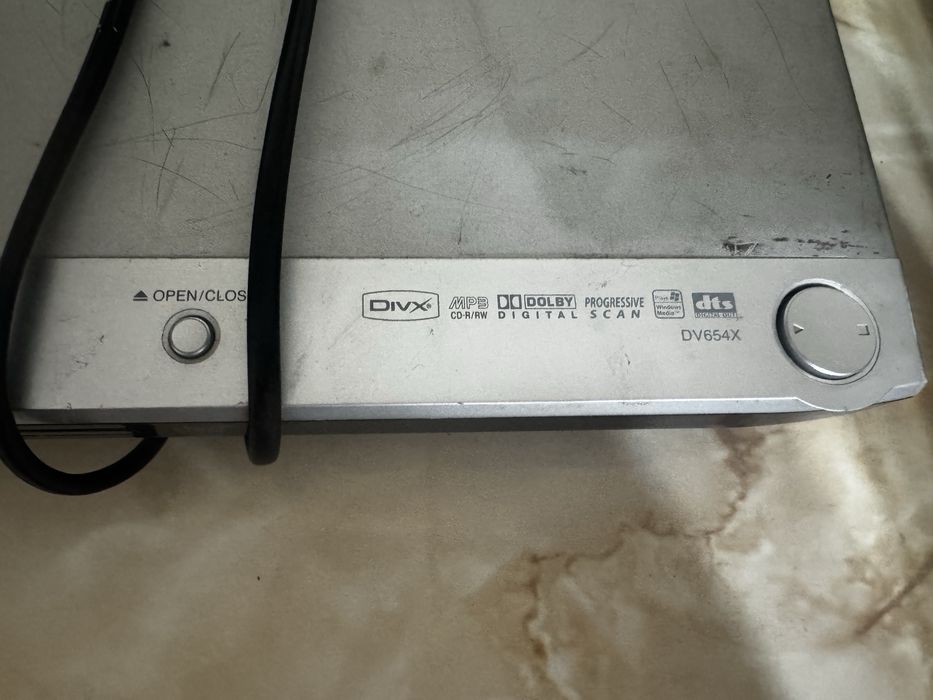 Продается DVD фирмы Lg