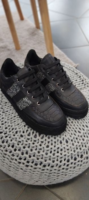 Намаленини Кецове от естествена кожа