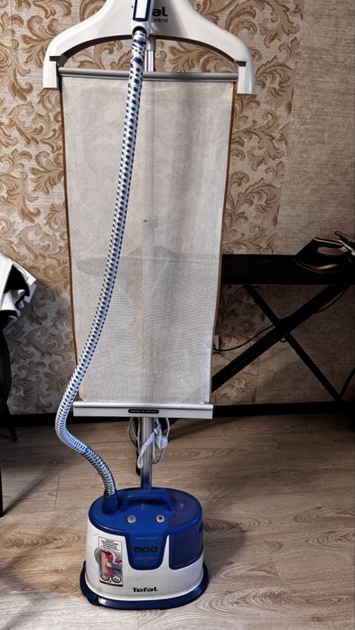 Паровой утюг Tefal