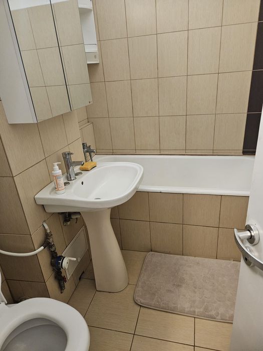 Inchiriez garsoniera N Grigorescu