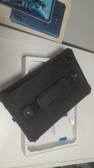 Планшет Active 8 PRO номер лота 853413