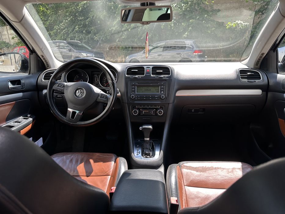 Volkswagen Golf 6•2.0 Tdi•Automat•Exclusive•Variante•2010•Panoramic