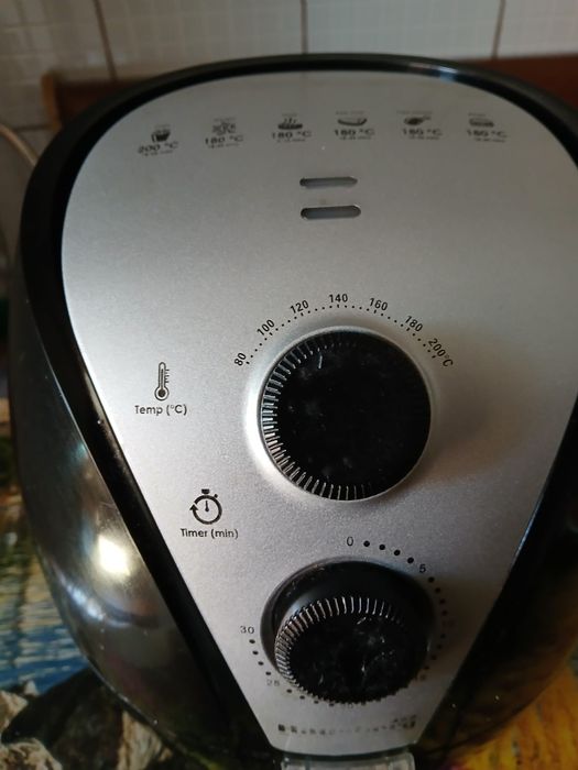 Friteuza air  fryer