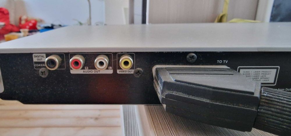 DVD ПЛЕЪР LG DVX171 - Работещ и тестван