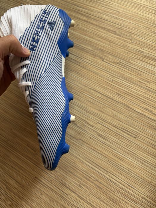 Футболни обувки/бутонки Адидас/Adidas Nemeziz