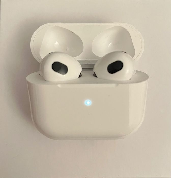 AirPods 3 Наушник