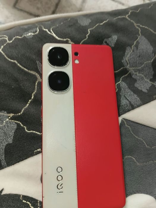 Iqoo   neo     9