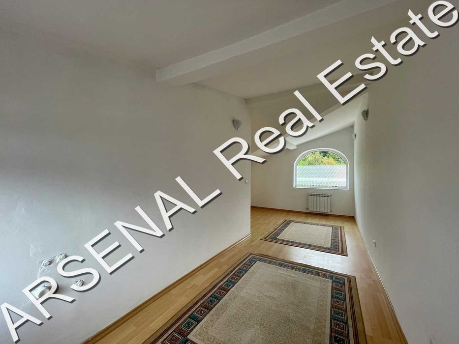 Къща под наем, Симеоново