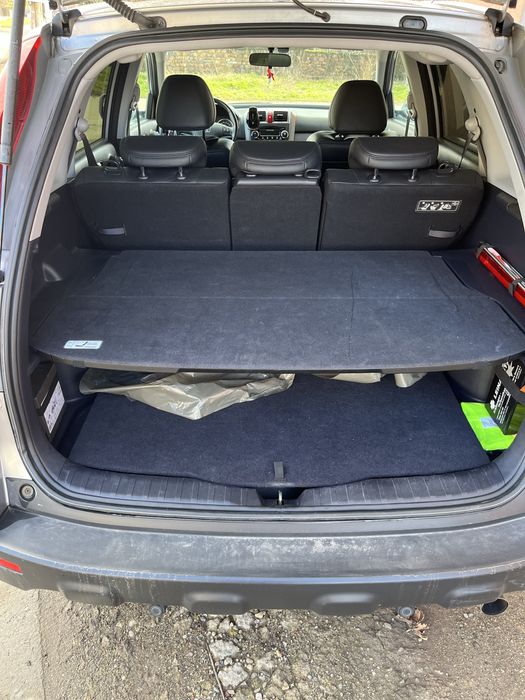 Продавам кора за багажник на Хонда црв3