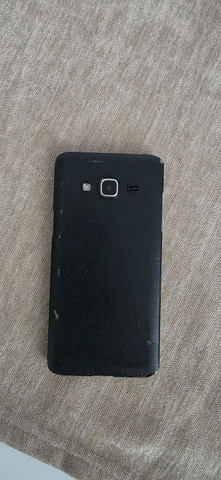 Telefon Samsung Galaxy J2 2016 liber de retea+incarcator 
Perfect funcțional
Liber de rețea
8GB memorie
Bateria ține bine
Vine cu încărcător
Merge foa