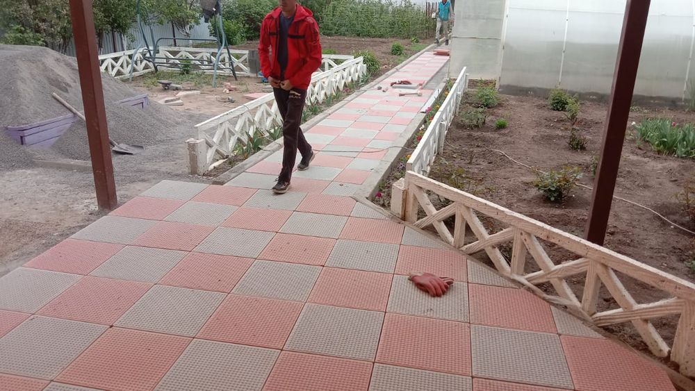 Укладка брусчатки, тротуарной плитки, установка поребриков и бордюров ...