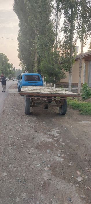 Niva sotiladi 4x4
