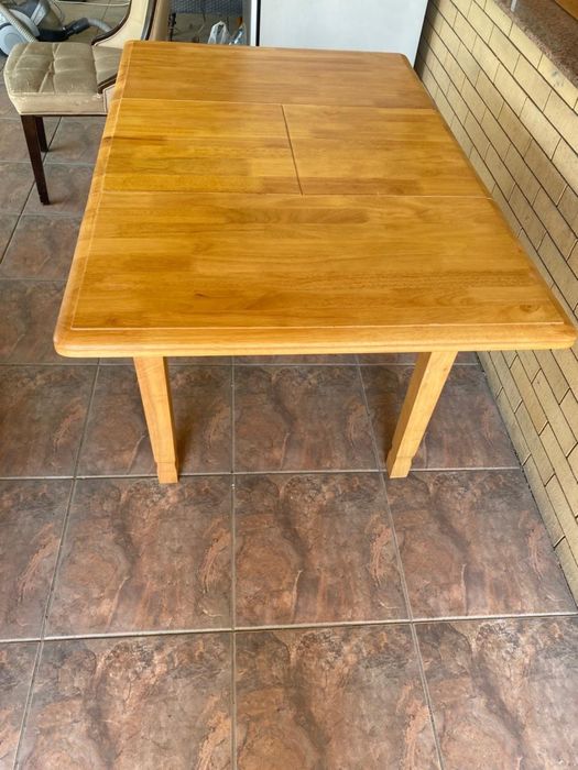 Стол массив дерева