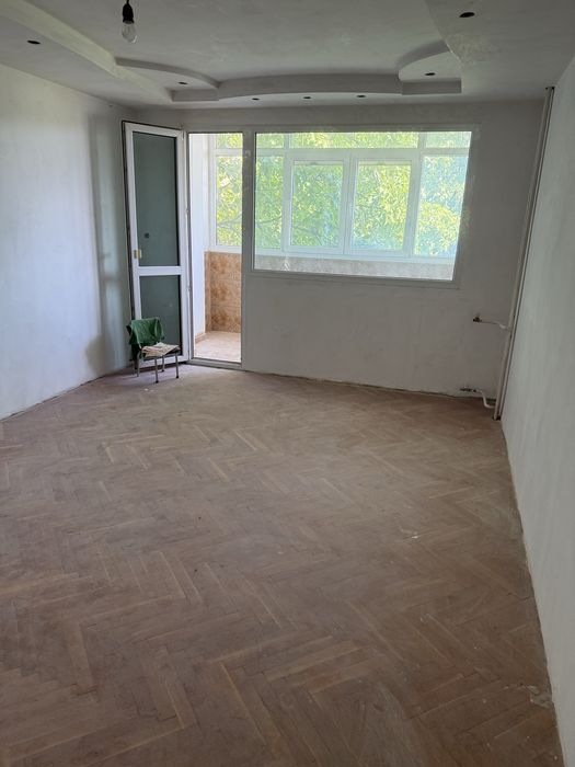 Продава се Двустаен апартамент в Плевен, Дружба 3 - 66 кв.м за 665 €/кв.м - Снимка #2