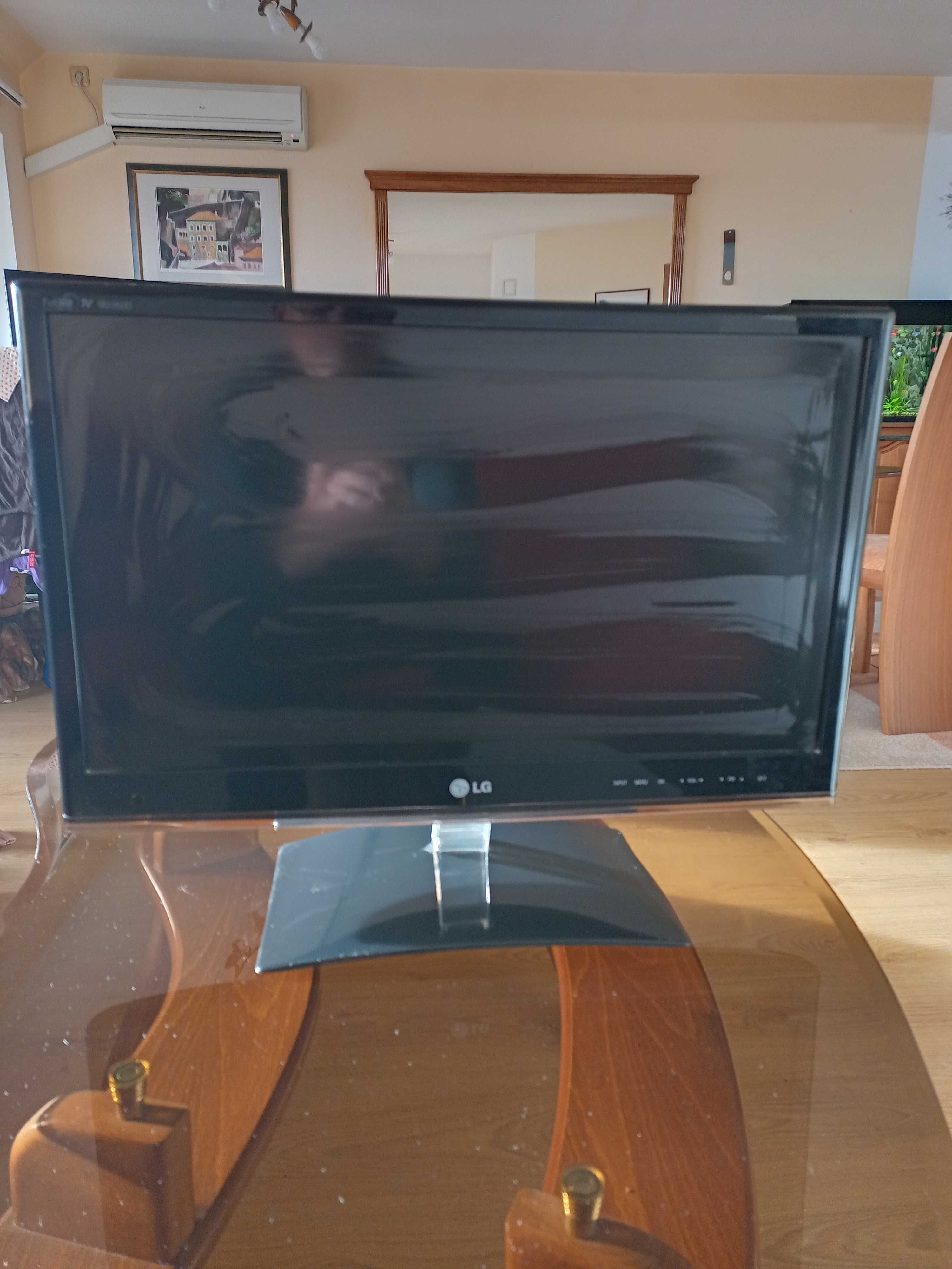 Лед телевизор LG 32 инча гр. Ямбол Аврен • OLX.bg