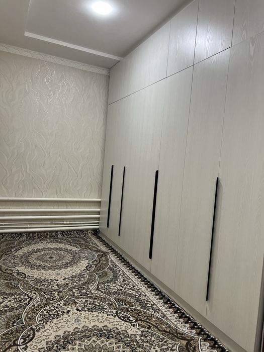 Uchastka hovli, Yangihayot kotejladan o’tganda mahalla ichida