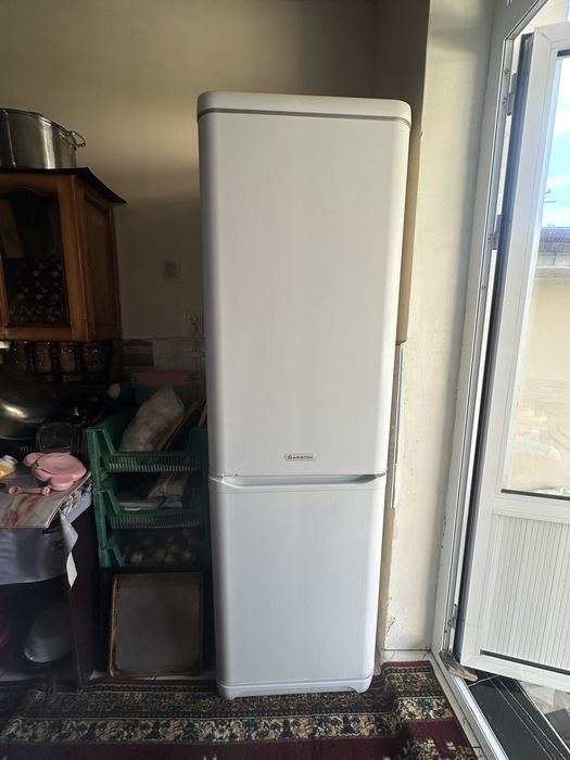 Продается Ariston. Ariston sotiladi. Ariston for sale