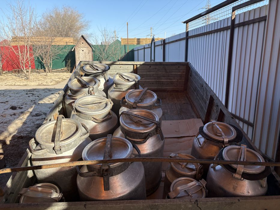 Продам бидоны 40 литров