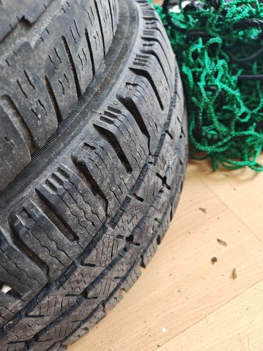 jante r16 Vivaro Trafic Primastar cu anvelope c-uri michellin