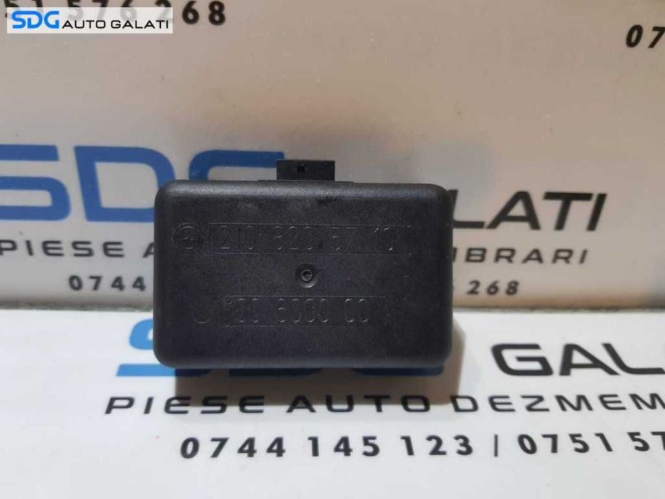 Senzor Ploaie Parbriz Mercedes Benz W203 C Class Clasa C 2001 - 2007 Cod 2108205710 [L4003]