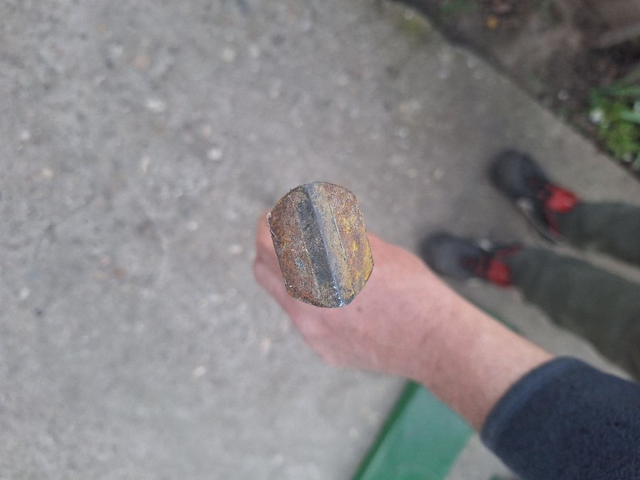 Бургия за пробиване на скала