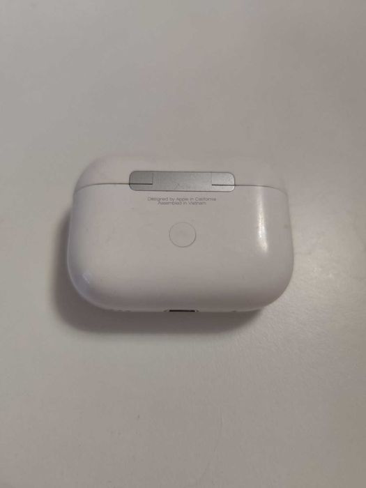 AirPods Pro 2 с MagSafe – много запазени, пълен комплект