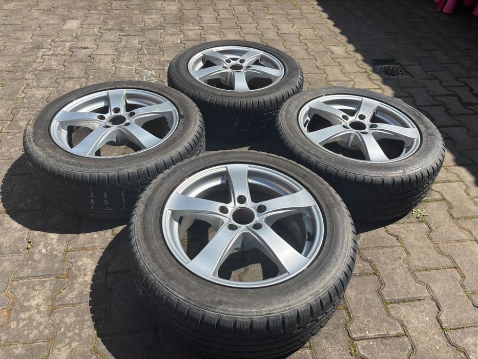 Jante R17, anvelope de iarna 225/55 R17, BMW X1, E90, E91, F30, F31