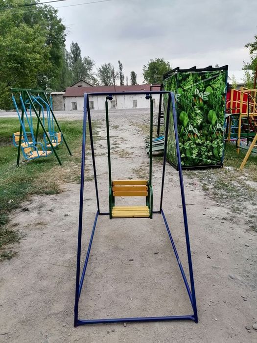 Bolalar mebeli. Shkaf. Stol stul. Gorka. Kachila. Karovat va boshqa