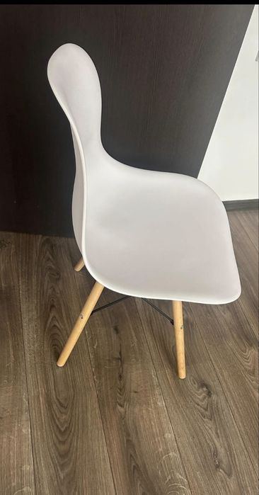 Set 4 scaune inepcabile