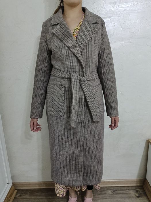 Пальто женская...