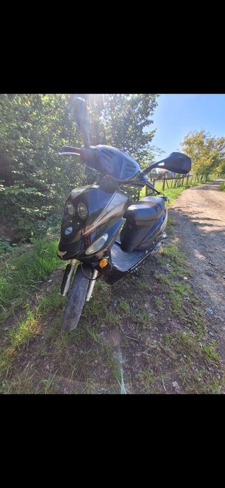 Scuter 49cc 4 timpi
