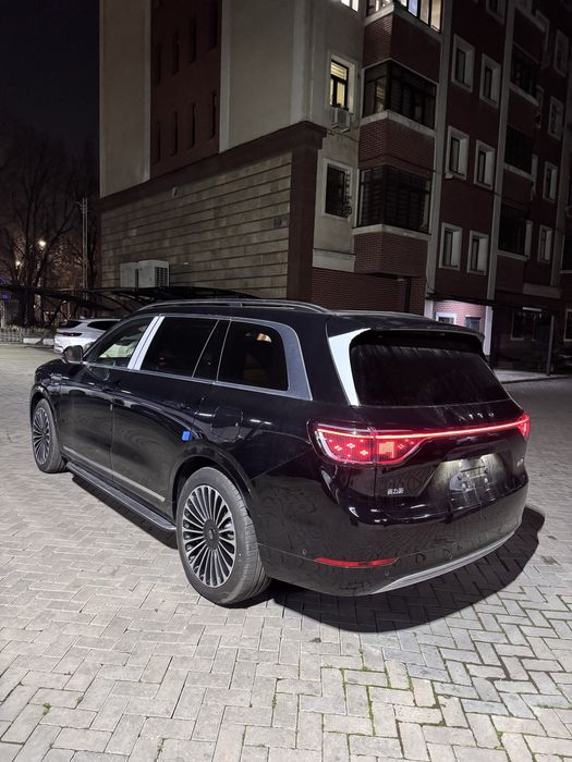 aito M9 EV ULTRA срочно!