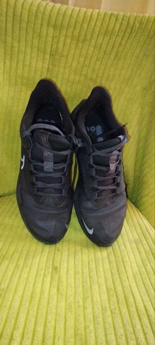 Фирмени маратонки Nike