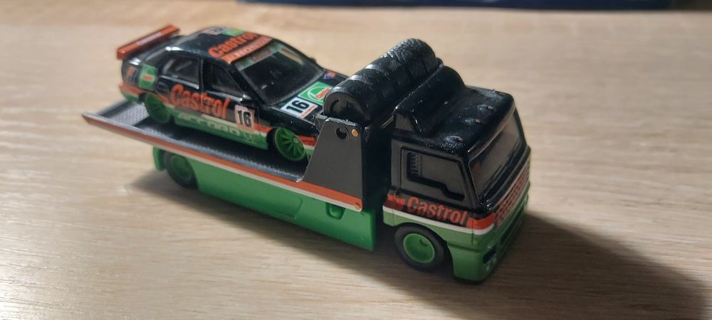 Модель HotWheeLs Premium Team Transport