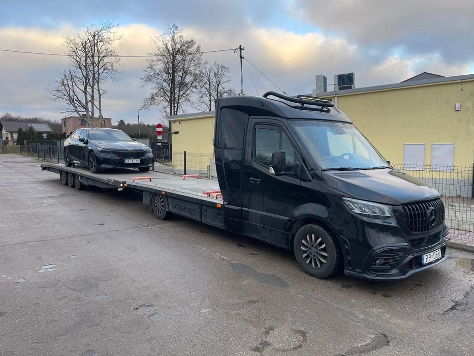 Mercedes-Benz Sprinter 319 Autoplatforma cu remorcă Leasing Rate