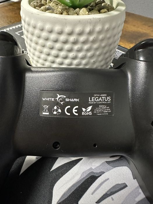 Controller White Shark Legatus