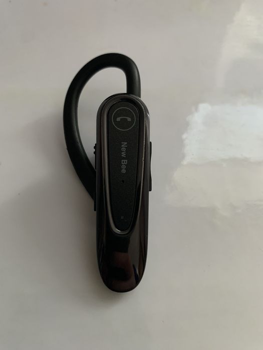 Наушник bluetooth гарнитура New Bee для водителей