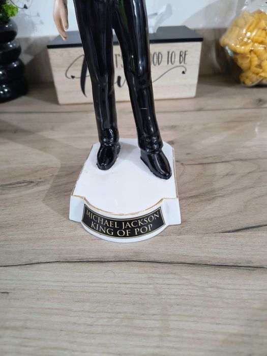 Michael Jackson statueta portelan