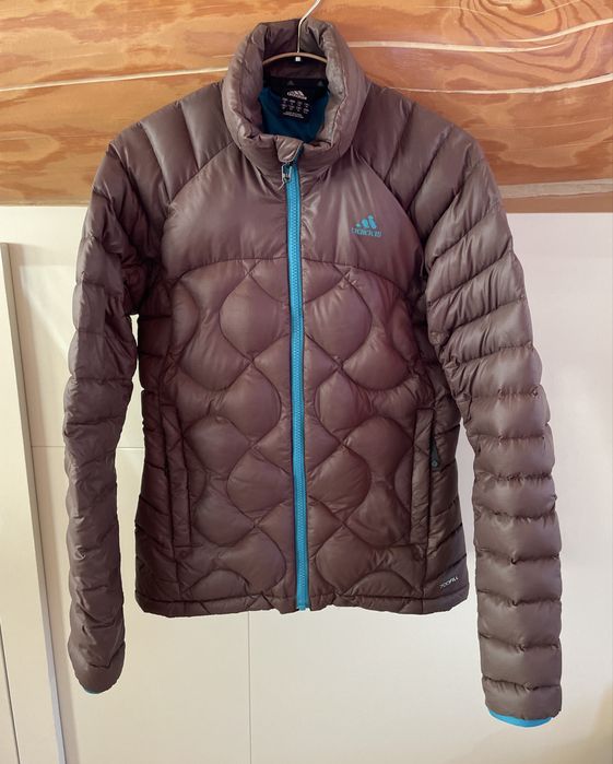 Geacă Adidas, umplutură puf de gâscă, mărime 36, culoare maro