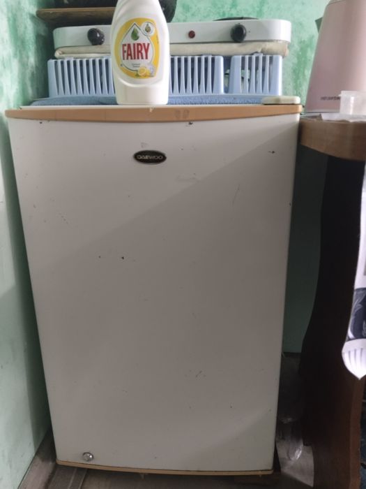 Продам холодильник мини