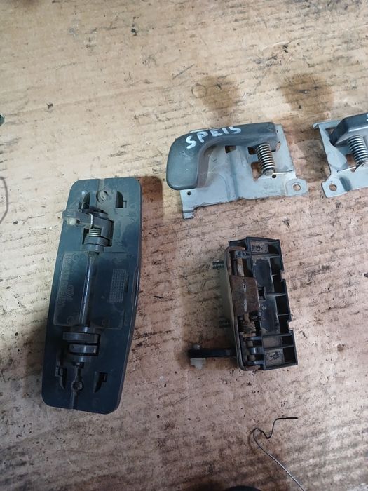 Ручка Митсубиси Спейс Вагон