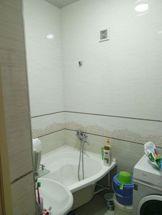 4 xonali kvartira sotiladi srochna