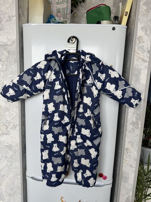 Продам детский комбинезон