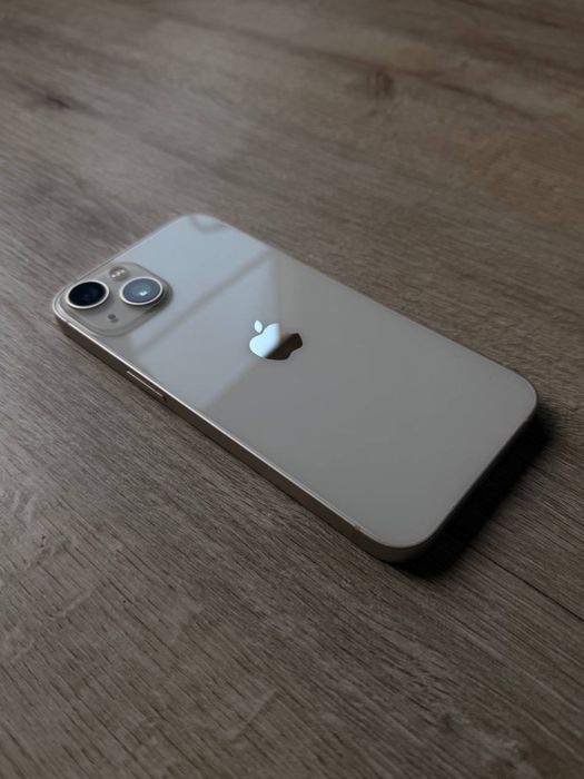 Продаю iphone 13