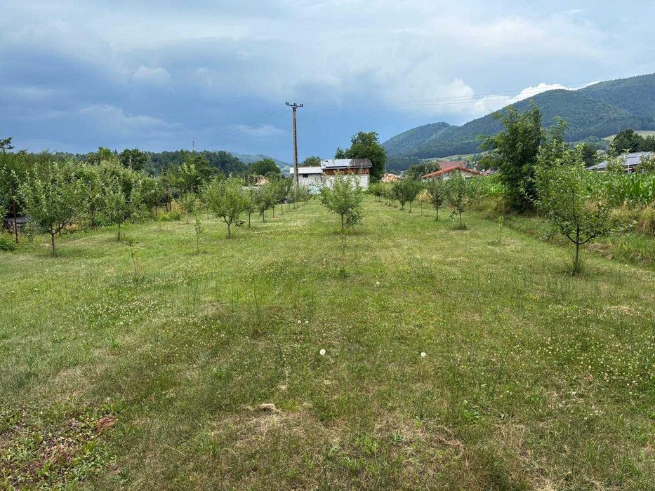 Vand teren- str Stramutati, sat Bistrita, jud Neamt