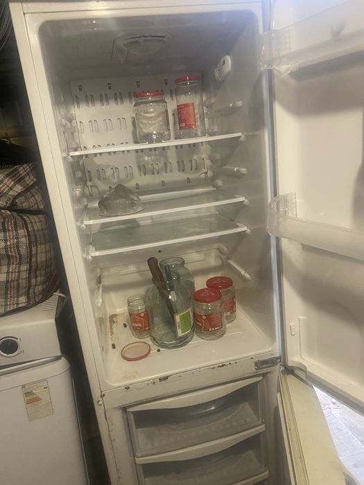 Холодильник Samsung 2 отсек