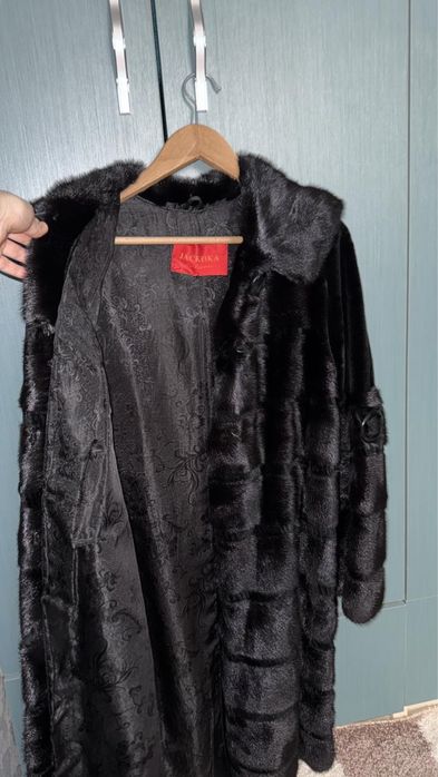 Продам норковую шубу