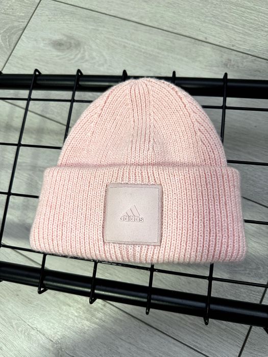 Căciulă Adidas dama