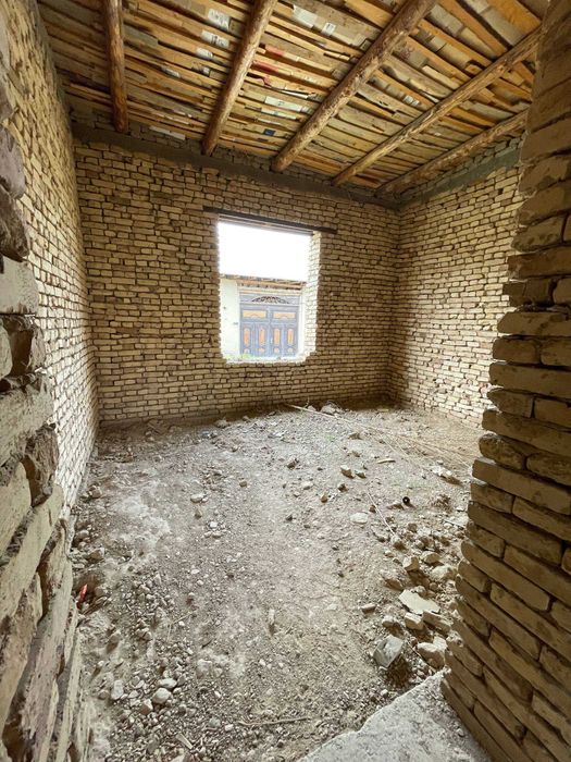 Hovli 6 sotix Pishgan gishtdan Farhod Zavxos SOTILADI.. kelishiladi