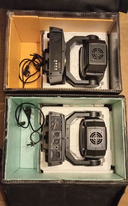 Mouving Head  MH-X25 LED 2 buc, și MHL 74 LED 2 buc